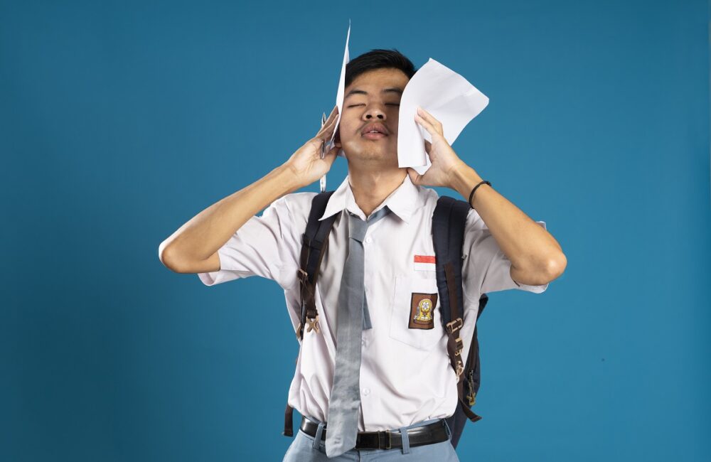 Ternyata ini Alasan Seragam SMA Berwarna Putih Abu-Abu