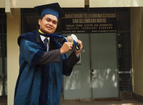 William Jadi Lulusan ITB Termuda, Tercepat, dan IPK Sempurna