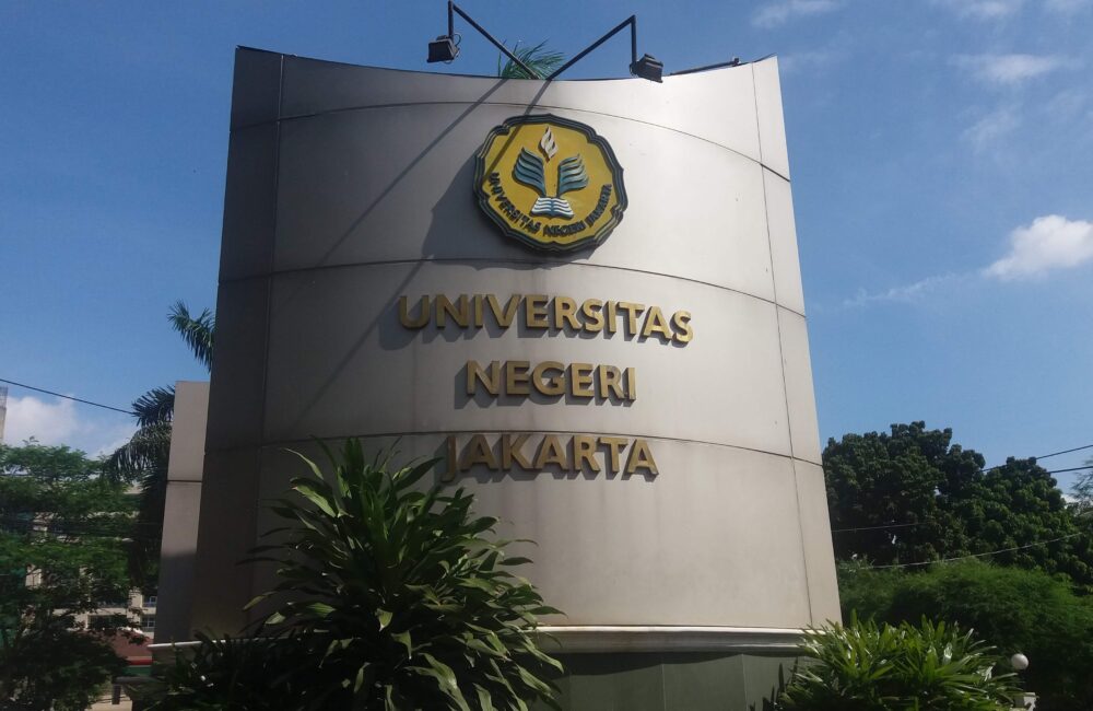 Kamu Perlu Coba 8 Jalur Mandiri Universitas Negeri Jakarta 2024 Ini